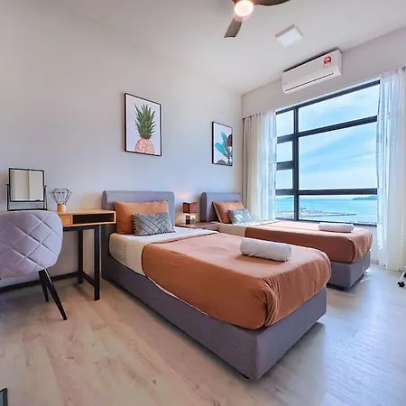 #7 Jesselton Quay City Pads Seaview By Zeluxo